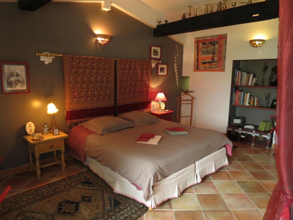 La Claverie Sainte-Radégonde-des-Noyers Δωμάτιο φωτογραφία